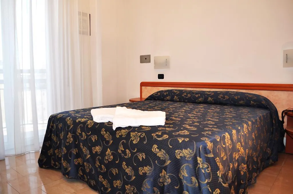 Hotel Sultano 리미니 3*,
