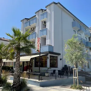 Rosa Hotel